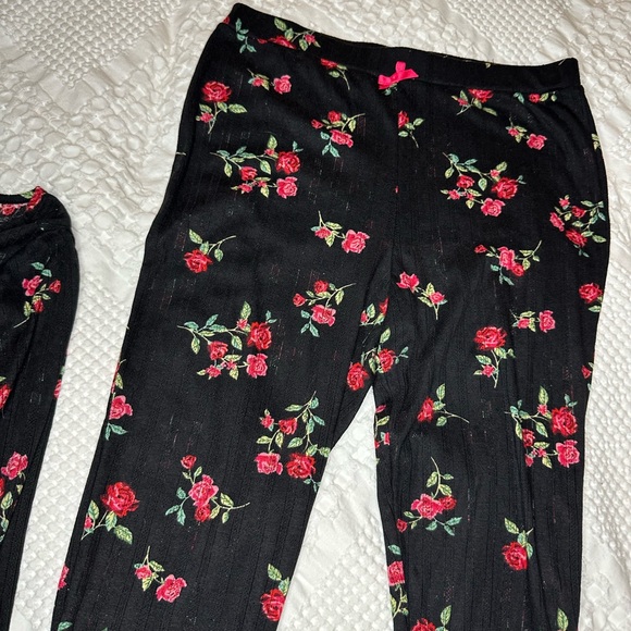 For Love And Lemons Black Floral Pajama Set - Picture 4 of 4
